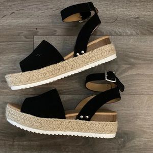 Black Espadrille Platform Sandals